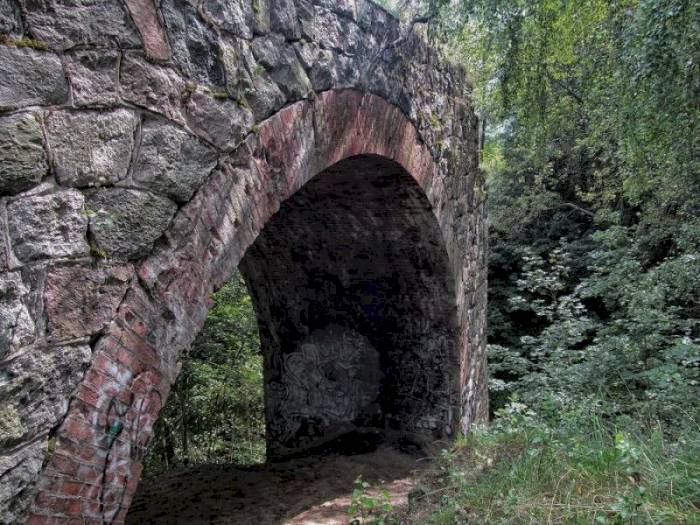 Marsz do Piecek nasypem kolejowym. Test Masurii!