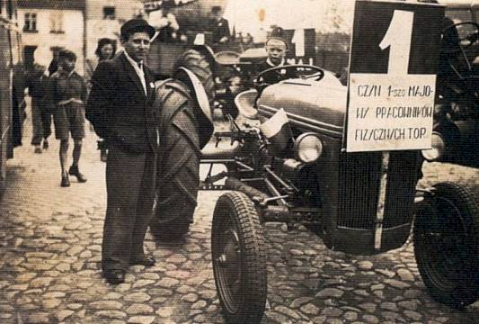 Pl. Kajki, 1948 r. Zdjęcie przekazał Pan Stanisław Ruszczyk.