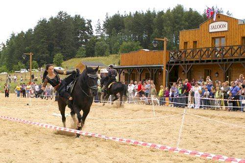 Wakacje w Mrongoville