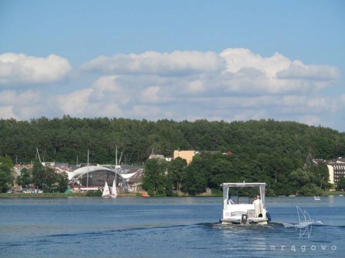 Tramwajem wodnym po Czosie