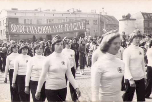 Obchody 1 maja przed Ratuszem, zdj. dostarczył Arkadiusz Figura
