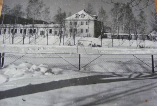 Stara mleczarnia przy ul. Sobczyńskiego, zdj. przekazała Biblioteka Miejska w Mrągowie