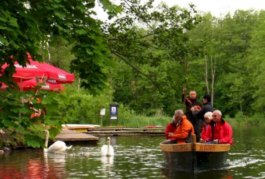 Spływy łodziami po rzece Krutyni, foto Robert Wróbel