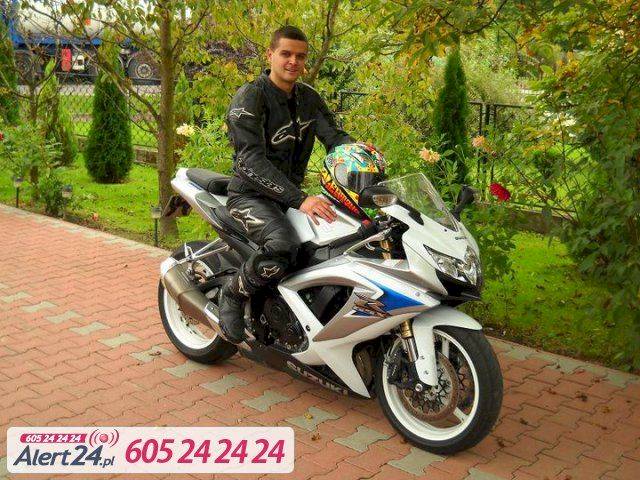 UWAGA ZAGINĄŁ DARIUSZ SZOSTAK