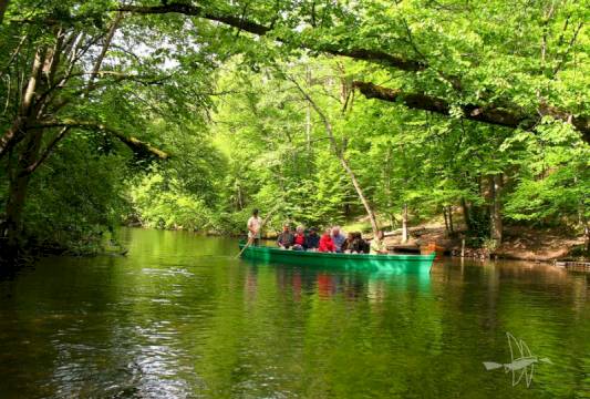 Spływ pychówkami po Krutyni, fot. Robert Wróbel