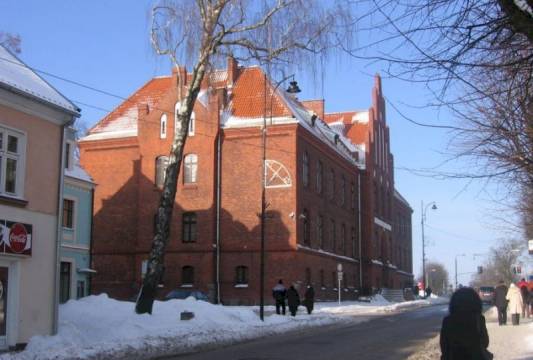 Budynek mrągowskiego sądu, foto Tomasz Gida