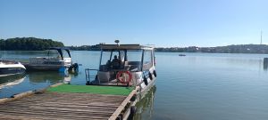 Wypożyczalnia łodzi i tramwaj wodny - aktywny wypoczynek nad wodą w Mrągowie